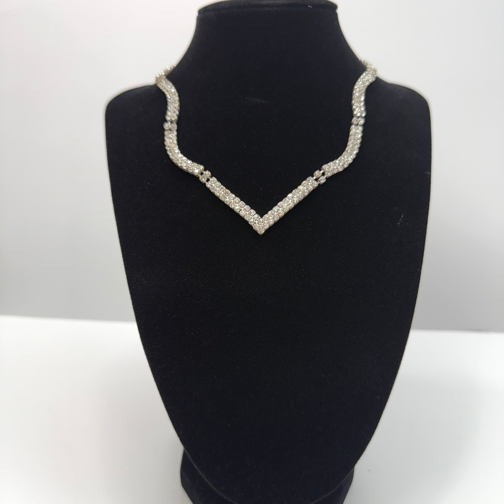 Rhinestone Cluster Tennis Necklace V Shaped Elegant Silver Tone Jewelry 7 in L
